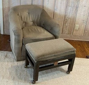 lot 229 image: Ultra-Comfortable Tomlinson Plush Olive Upholstered Armchair with Rolling Ottoman