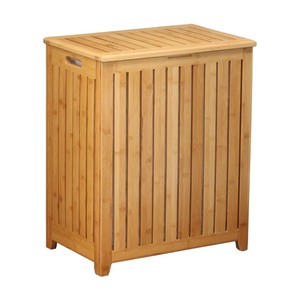 lot 20 image: Oceanstar Bamboo Hamper