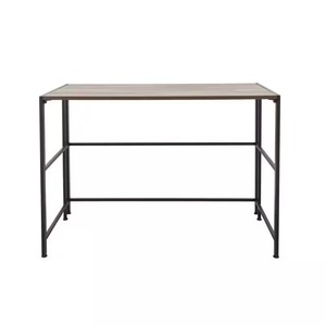 lot 22 image: Flipshelf Portable