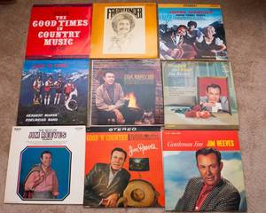 lot 61 image: Lot of 9 Vintage LP Vinyl Records  Various Artists & Genres - Jim Reeves, Freddy Fender