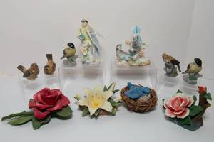 lot 121 image: Birds and Flowers Figurines - 11 Pieces