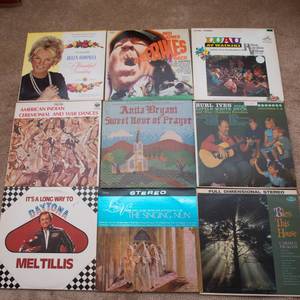 lot 82 image: Lot of 9 Vintage LP Vinyl Records  Various Artists & Genres - Mel Tillis