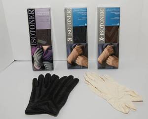 lot 140 image: Isotoner Womens Gloves  Set of 5