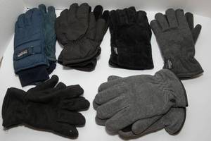 lot 186 image: Variety of Mens Winter Gloves - Six Pairs