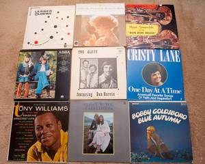 lot 199 image: Lot of 9 Vintage LP Vinyl Records  Various Artists & Genres - ABBA, The Carpenters, Tony Williams