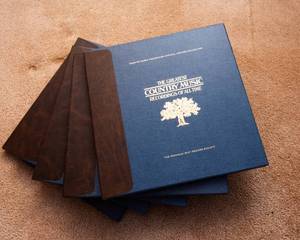 lot 213 image: The Franklin Mint Society - The Greatest Country Music Recordings of All Time (1-10)