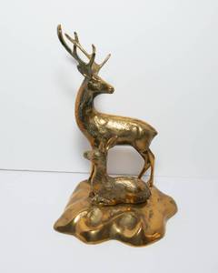 lot 202 image: Vintage MCM Brass Stag & Fawn Deer Sculpture Statue  Mid-Century Modern Art