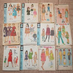 lot 265 image: 12 1960s Sewing Patterns