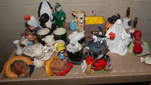 lot 291 image: Miscellaneous Ceramic Decorations