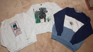 lot 296 image: Vintage XL Crewneck Sweatshirts
