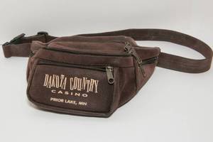 lot 306 image: Vintage Dakota Country Casino Prior Lake, MN Fanny Pack