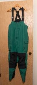 lot 287 image: Cabelas Guidewear Bibs - Size XL Short