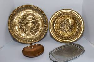 lot 320 image: Variety of Metal Trays