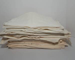 lot 396 image: Lot of 20 Flour Sack Towels  Perfect for Embroidery & Kitchen Use