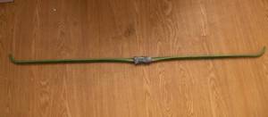 lot 402 image: Vintage Comet Parabow  Green, 55 Long (No String)