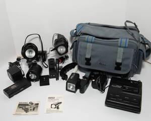 lot 423 image: Miscellaneous Video Lights, Video 8 rewinder and bag