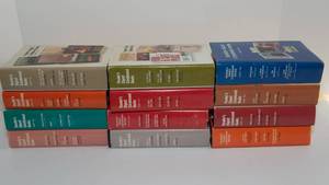 lot 425 image: Readers Digest Condensed Books from the 1980s - 12 Books