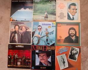 lot 481 image: Lot of 9 Vintage LP Vinyl Records  Various Artists & Genres - Carl Smith, Moe Bandy, Merle Haggard