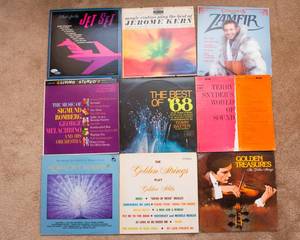 lot 518 image: Lot of 9 Vintage LP Vinyl Records - Various Artists and Genres