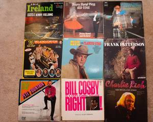 lot 541 image: Lot of 9 Vintage LP Vinyl Records - Various Artists & Genres - Elvis, Charlie Rich, Frank Patterson