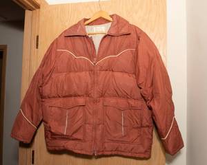lot 303 image: Sears Western Wear Coat - Size L