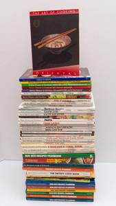 lot 138 image: Large Variety of Cookbooks - Better Homes and Gardens