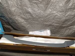 lot 44 image: Honda 23-24 Accord Decklid Spoiler