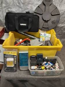 lot 64 image: Mixed Toolkit with Battery Charger, Batteries, and Hart Bag