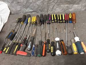 lot 69 image: Assorted Lot of 35 Used Screwdrivers Various Sizes and Types