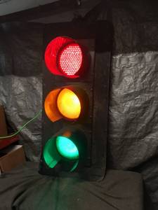 lot 78 image: Large Industrial Durasig Traffic Light Signal
