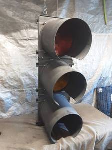 lot 81 image: Large Industrial McCain Traffic Light Signal