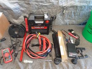 lot 84 image: Portable Automotive Power Pack with Accessories