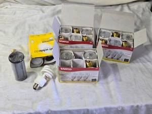 lot 42 image: Variety of Rough Duty Light Bulbs, Halogen Light Bulbs