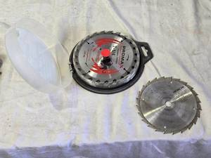 lot 43 image: 7 14 Circular Saw Blades - 7 Promax and 1 Hitachi