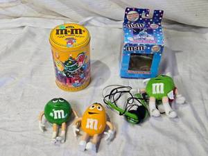 lot 67 image: M&Ms Collectibles Set with Tin Can and Plush Radio