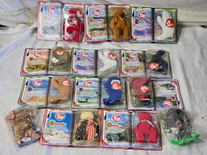 lot 74 image: Collection of 13 Ty Beanie Babies with Original Packaging