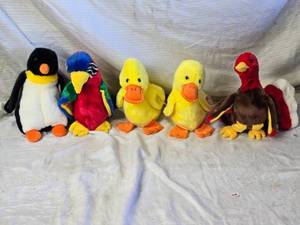lot 77 image: Set of 5 TY Beanie Baby Plush Toys - Quackers, Gobbles, Waddle, Jabber