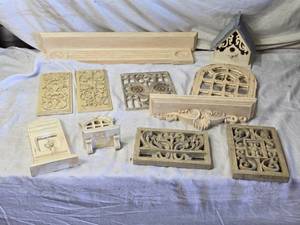 lot 83 image: Ornamental Wall Decor Panels, Shelf and Details
