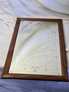 lot 123 image: Ornate Wooden Framed Decorative Mirror with Etched Glass