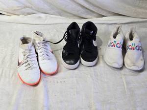 lot 131 image: 3 Pairs of Used Athletic Shoes - Nike and Adidas Brands - 5 and 5Y sizes