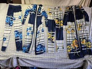lot 150 image: Womens Loungewear Outfits with Floral Print Mostly  Size S