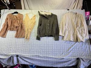 lot 202 image: Womens Clothing Jackets and Sweaters - Sizes 14, LG
