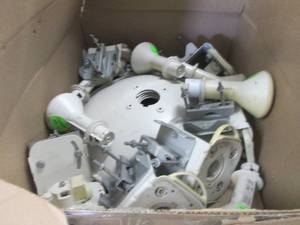 lot 40 image: Dish Antennae Assemblies...