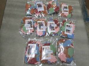 lot 113 image: 11 pks Fall Leaves Dcor...