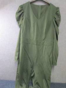 lot 121 image: Ladies Large Jumpsuit with belt...