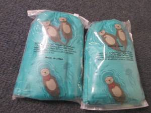 lot 141 image: 2 Beach Blankets...
