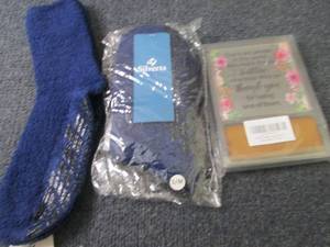 lot 146 image: Thank You Gift, 2 SmallMedium Slip...