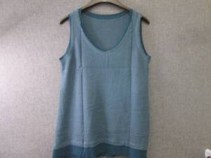 lot 201 image: 4 Large Ladies Tanks...