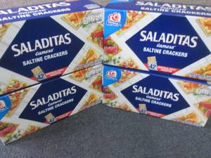 lot 239 image: 4 Boxes of 42pks Saladitas Saltine ...