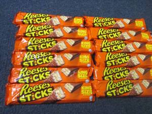 lot 257 image: 12- 3 oz Reeses Sticks King Size...